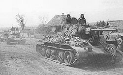 Archivo:T34 operazione Kutuzov