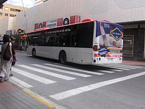 Archivo:Autobús Almería 2