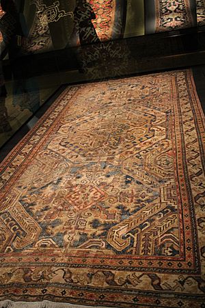 Archivo:Azerbaijani carpet Ajdahaly from Karabakh 3