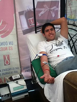Archivo:Blood Donation at ITESM CCM