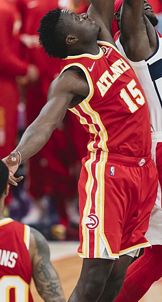 Clint Capela (51637537824)