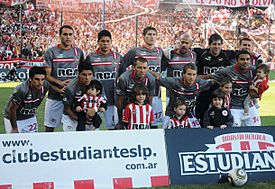 Archivo:Estudiantes-Campeón 2010