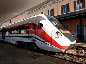 Archivo:FS ATR 365 003 (Sassari)
