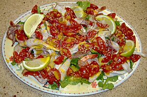 Archivo:Insalata di calamari e gamberetti