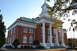 Lincoln County Courthouse; Lincolnton, Georgia; November 2, 2012.JPG