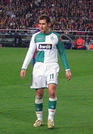 Archivo:Miroslav Klose 5dec2006