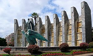 Monumento a Franco (santa Cruz)