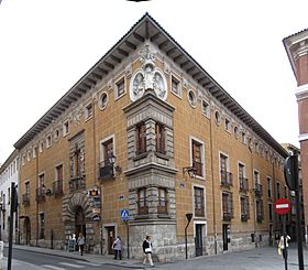 Palacio marqueses de Valverde.jpg