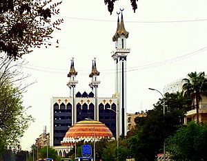Archivo:Rahman mosque