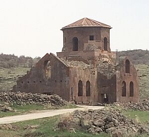 Archivo:Red Church in Cappadocia, Turkey