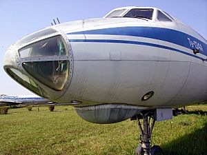 Archivo:Tu-134A in Ulyanovsk Aircraft Museum