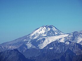 Volcanes Tupungatito y Tupungato.jpg