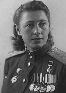 Клавдия Яковлевна Фомичёва, 1945 год.jpg
