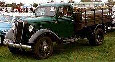 Archivo:1937 Ford Model 79 Truck
