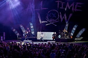 Archivo:All Time Low - Saratoga Performing Arts Center September 4 2016