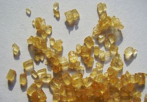 Archivo:Brown sugar crystals