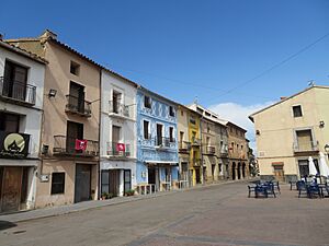 Archivo:Calle Mayor, municipio El Toro