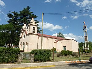 Archivo:Capilla Vieja Santa Rosa de Calamuchita