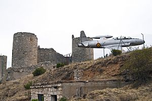 Archivo:Castillo De Coruña Del Conde