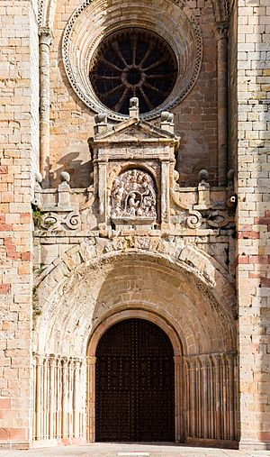 Archivo:Catedral de Santa María, Sigüenza, España, 2015-12-28, DD 140