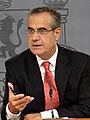Consejo de Ministros - Fernández de la Vega y Corbacho 02 (cropped)