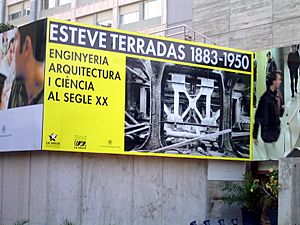 Archivo:ExposicioTerradas2004