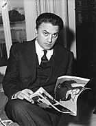 Archivo:Federico Fellini