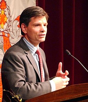 Archivo:George Stephanopoulos crop