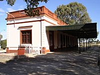 Archivo:Guatraché - Estación de ferrocarril