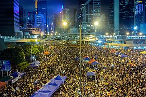HK Occupy Central in Harcourt Eoad 20141001.jpg