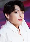 Archivo:Jungkook for Dispatch "Boy With Luv" MV behind the scene shooting, 15 March 2019 07 (cropped)
