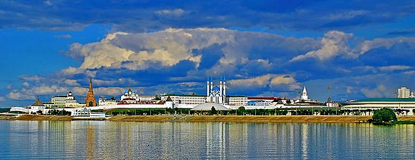 Archivo:Kazan Kremlin panorama