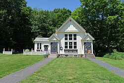 Meeting House Quilt Shop, Wales MA.jpg