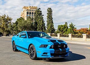 Archivo:Mustang en Baku, Azerbaiyán, 2016-09-26, DD 136