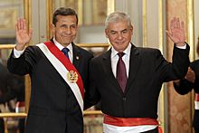 Archivo:Ollanta Humala y su premier César Villanueva