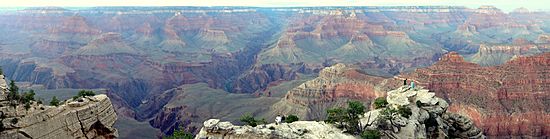 Archivo:Panorama du Grand Canyon de soir