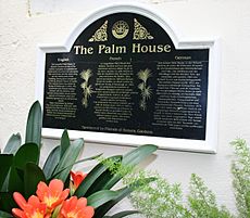 Archivo:Plaque in Palm House
