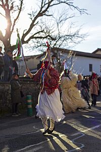 Archivo:Rural carnaval in Ilarduia, Egino, Andoin (Spain)