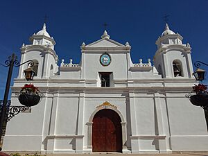 Archivo:Saint Juan Bautista church