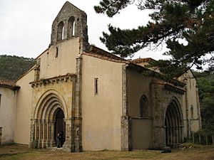 Archivo:San Antolín de Bedón - 39