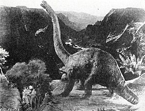Archivo:The Lost World (1925) - 8