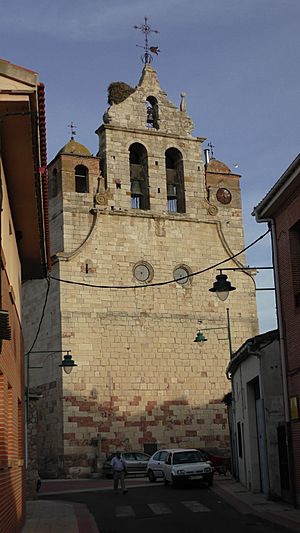 Archivo:Torre de la iglesia de Villaralbo