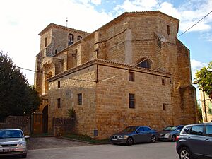 Archivo:Urroz Villa - Iglesia de la Asunción