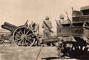 Archivo:AO-Etiopia-1936-A-artiglieria-nel-Tembien