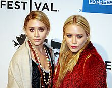 Ashley Mary-Kate Olsen 2011 Shankbone 3.jpg