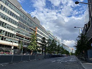 BPCE avenue de France.jpg