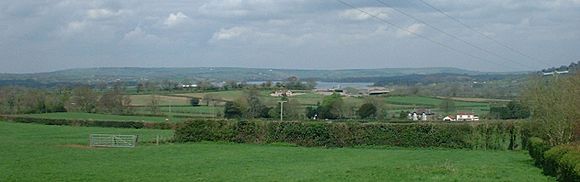 Archivo:Chew Valley from East Harptree