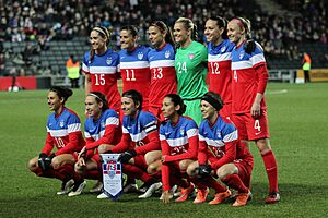 Archivo:England Women's Vs USA (16365778038)