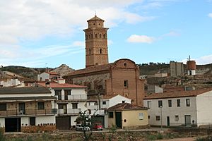 Archivo:Iglesia de Santiago el Mayor, Orera, Zaragoza, España, 2015-09-16, JD 02