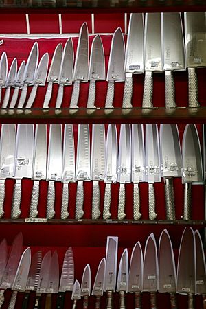 Archivo:Japonese knife Tokyo (willem!)